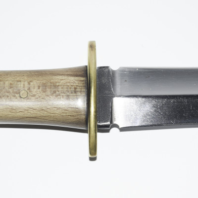 Couteau artisanal de chasse - Dague - Hêtre -  LOTHARFORGE