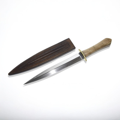 Couteau artisanal de chasse - Dague - Hêtre -  LOTHARFORGE